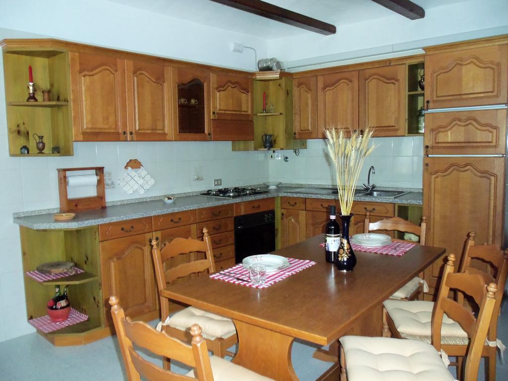 Casa Dei Ciliegi Castell'Alfero Vila Quarto foto