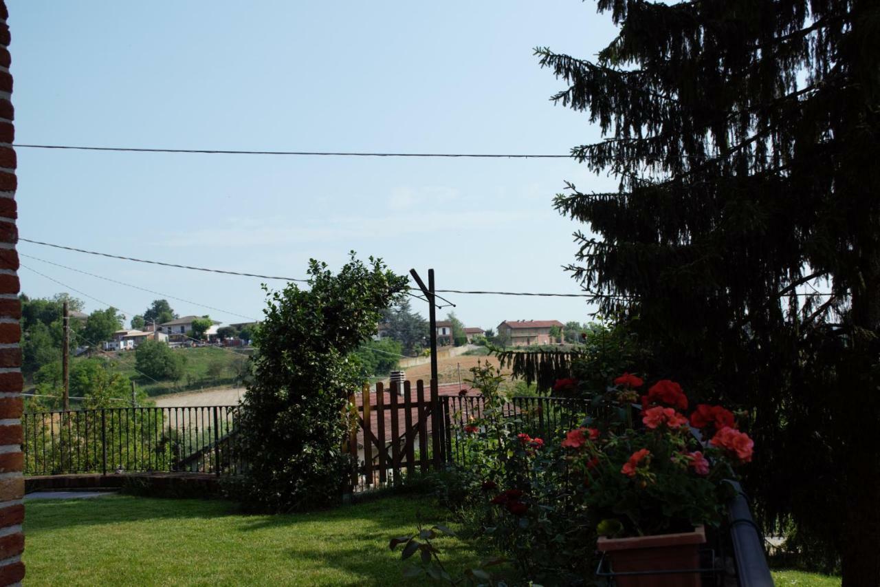 Casa Dei Ciliegi Castell'Alfero Vila Exterior foto